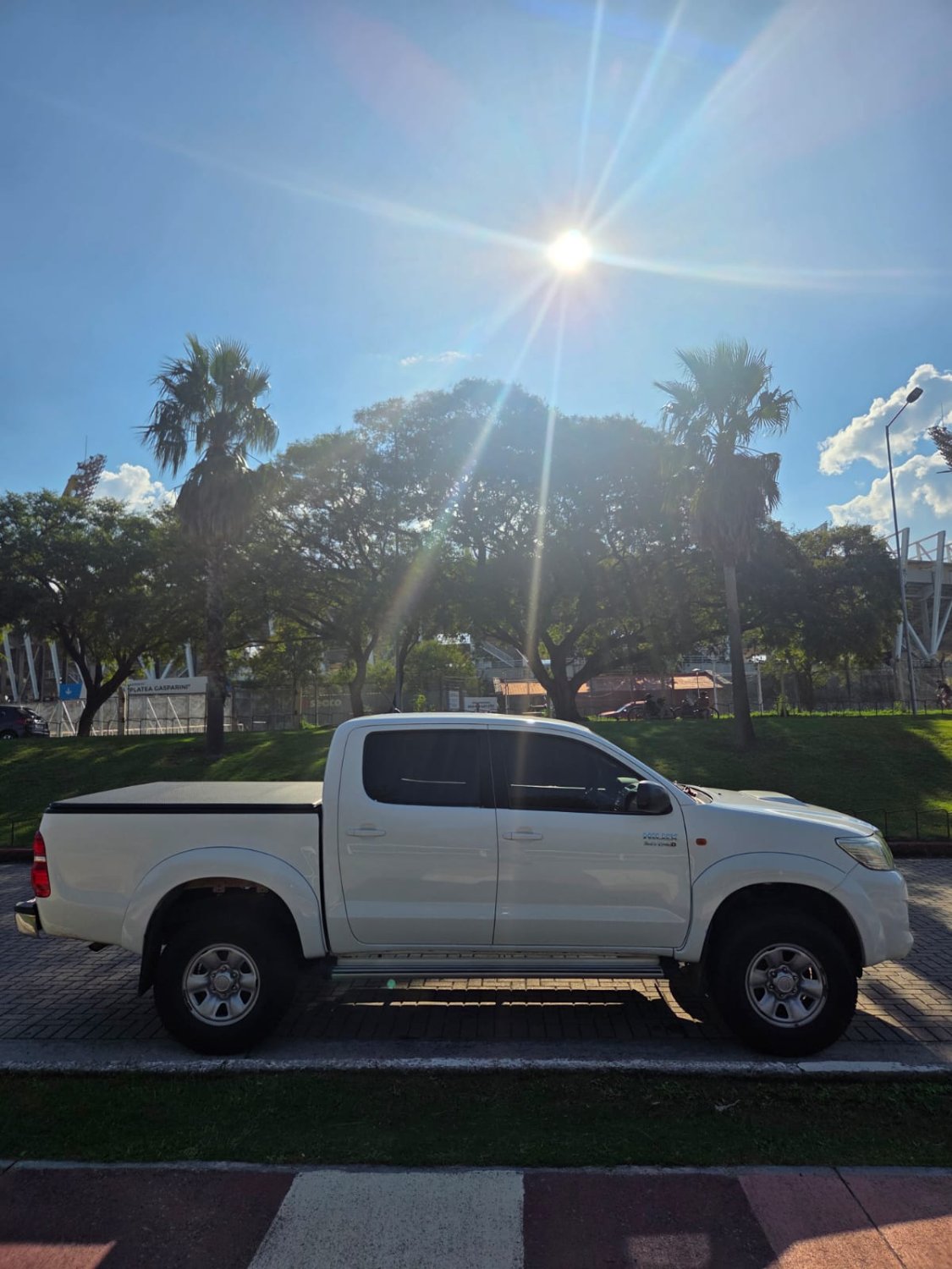 Toyota Hilux Sr 4X2